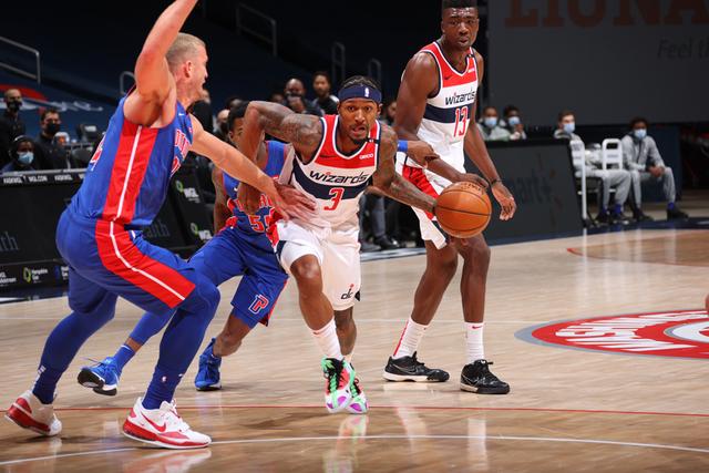 场上形势胶 场上形势胶